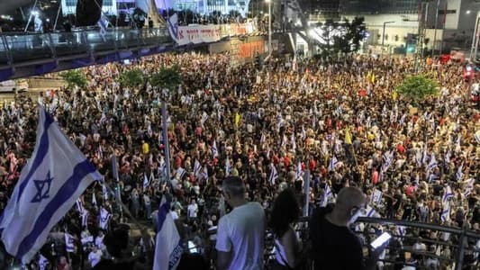 Mass protests in Tel Aviv demand the completion of the exchange deal and the resignation of Netanyahu's government