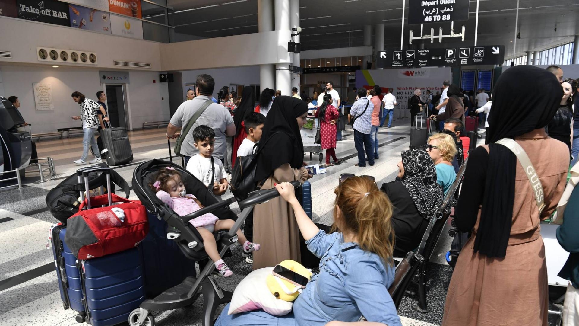 الهجوم الإسرائيلي على إيران يُربك لبنان