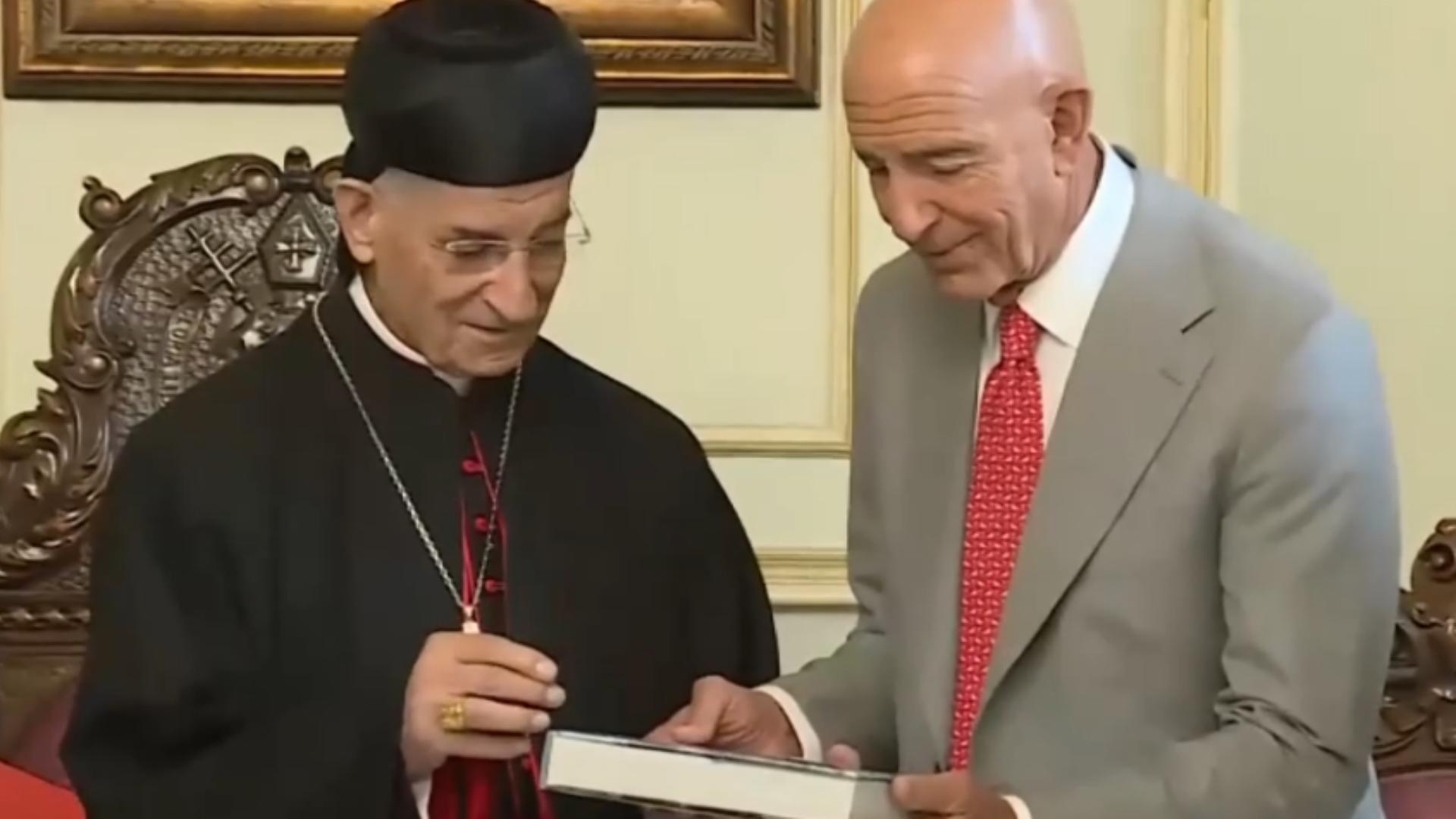 Photos: Patriarch Rahi Presents Gifts to Barrack