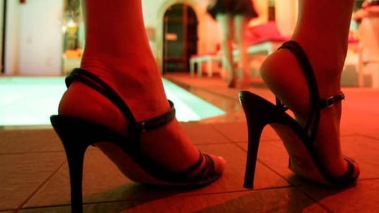 Dekwaneh Scandal... Massage Center Sparks Serious Suspicion