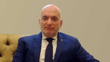 حكيم لإيران: اهتمّوا بتمديد وقف إطلاق النار في بلدكم

@AlainHakim