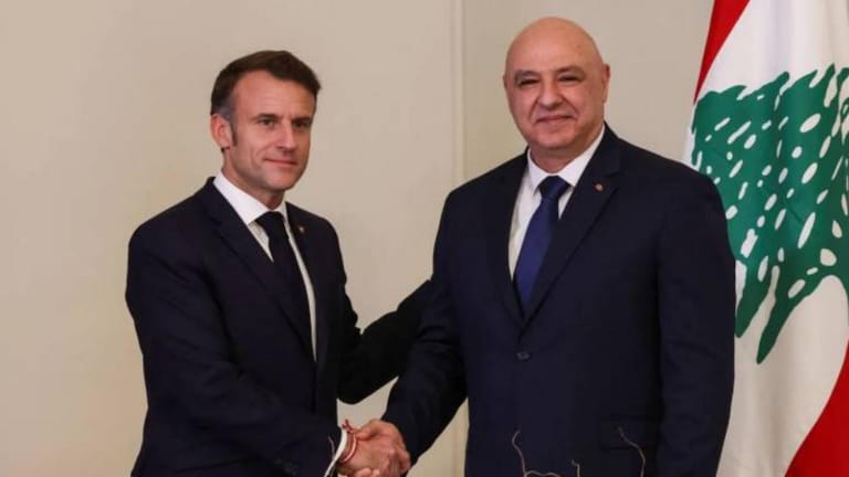 ملفات "ثقيلة" على طاولة ماكرون - عون في باريس