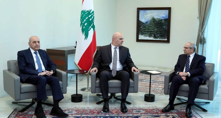 بعد قرار حصر السلاح: لبنان على شفير الانفجار.. وهذا السيناريو الأخطر