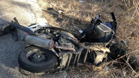 NNA: Two injured in an Israeli airstrike on a motorcycle in the town of Srebbine in the Tyre district