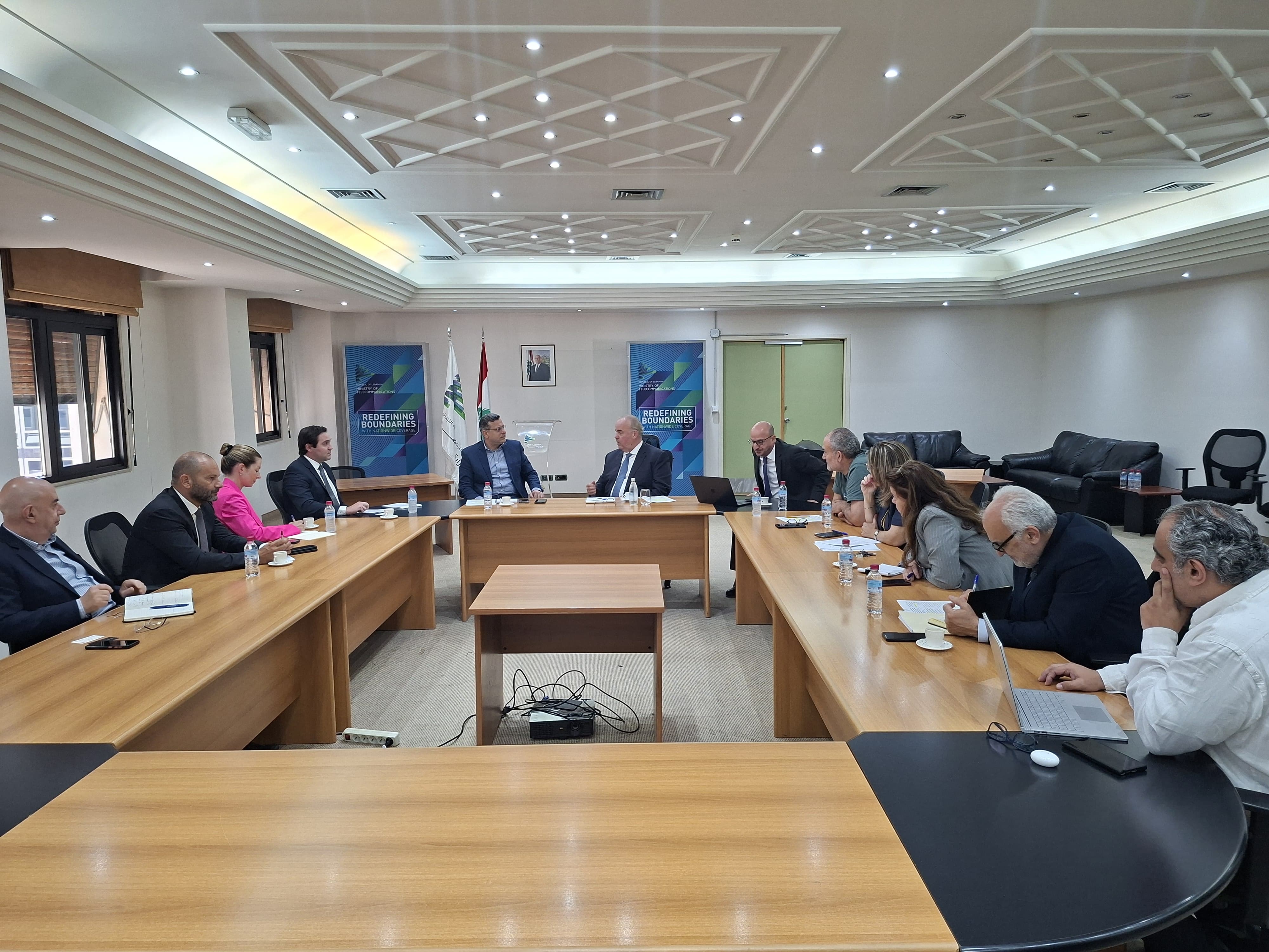 لبنان على طريق "ستارلينك"... ما الجديد؟