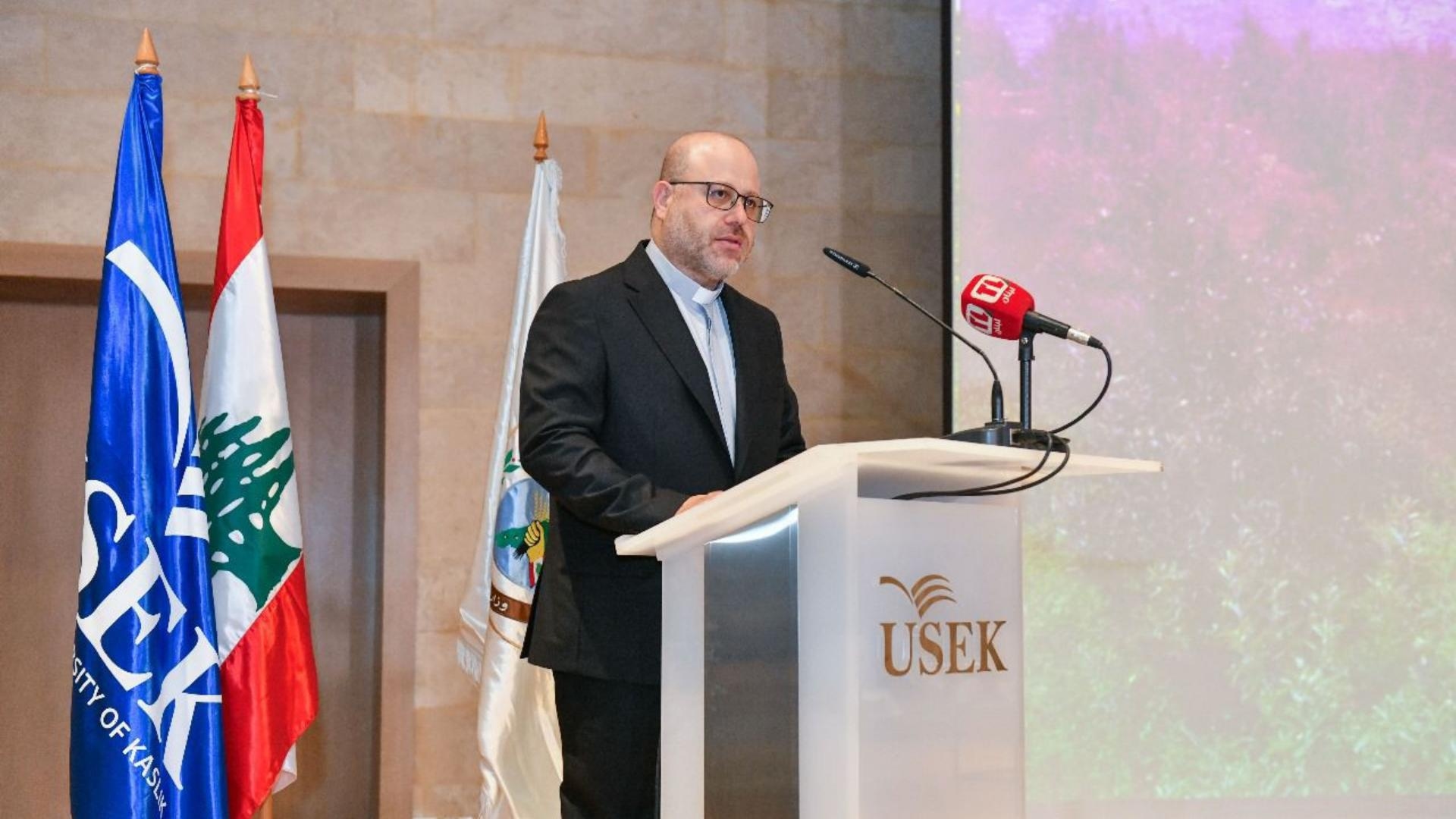مؤتمر وطني للتفاح اللبناني في جامعة الروح القدس – الكسليك