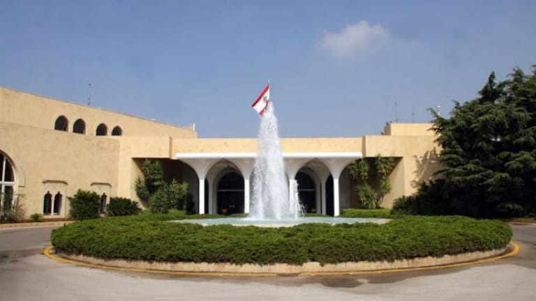 "طائفة السّلاح"... والفارق بين الرؤساء