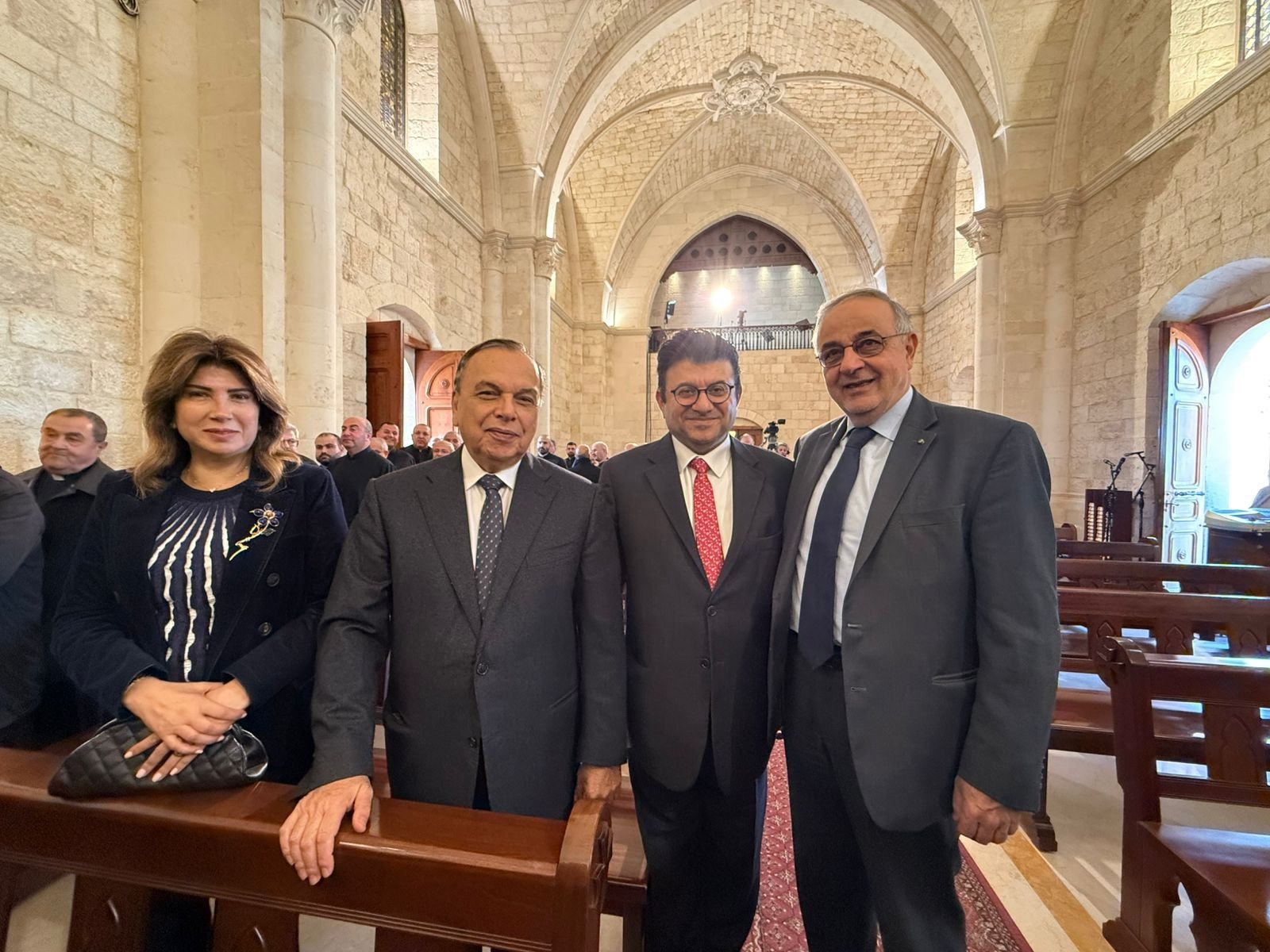 الرابطة المارونية تحتفل بالميلاد وتزور البطريرك الراعي والسفير البابوي للتهنئة بالأعياد