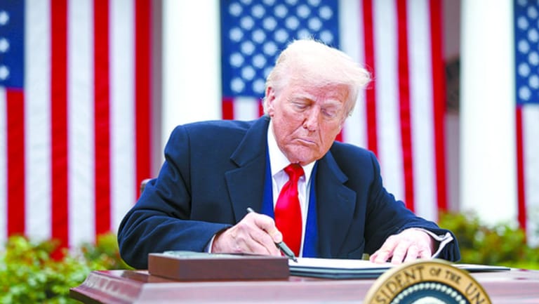 Trump Targets Indonesia with New Tariff, EU Plans Response