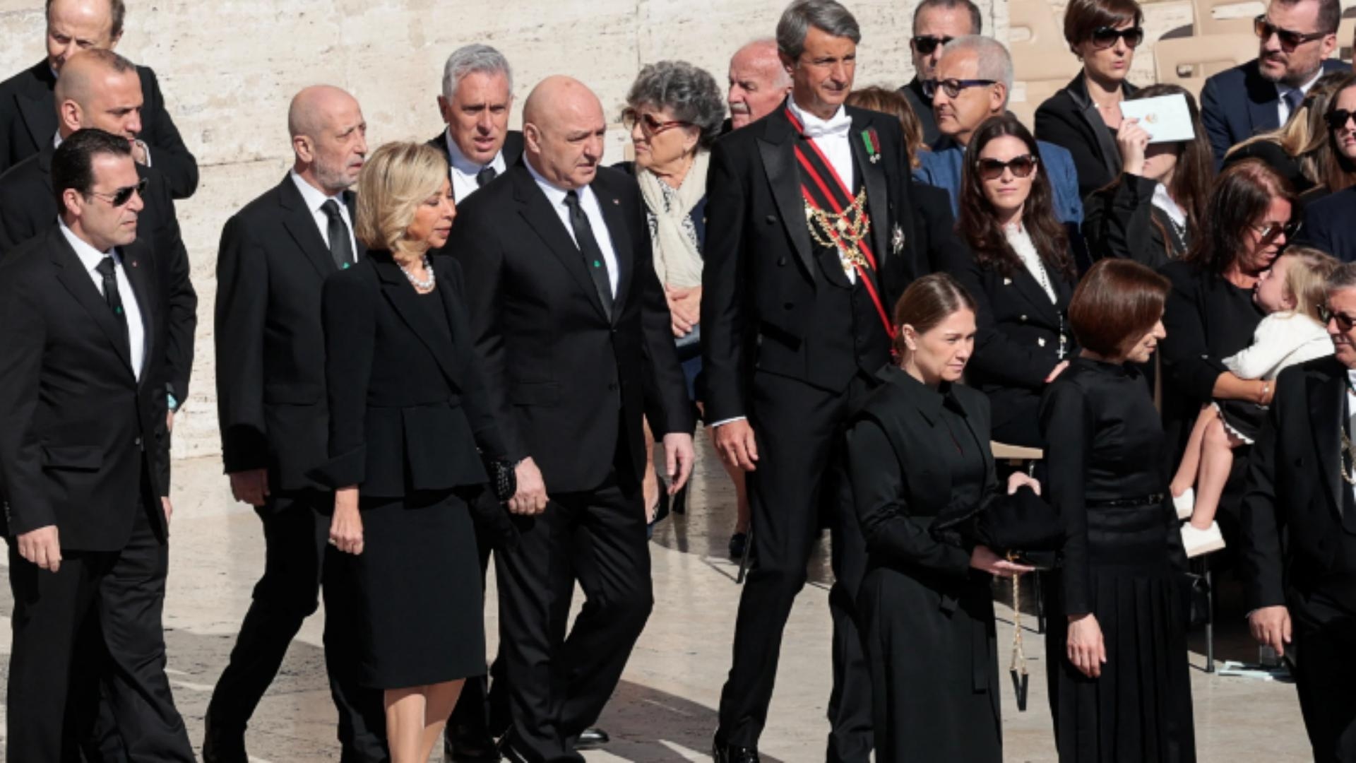 ملفّ لبنان في الفاتيكان واتصالات مهمّة... وقصّة البابا مع "بلاد الأرز"