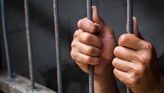 موقع mtv يكشف عمّا يُحضَّر للسجناء… وهذا ما حصل في اللقاء مع الوزير
