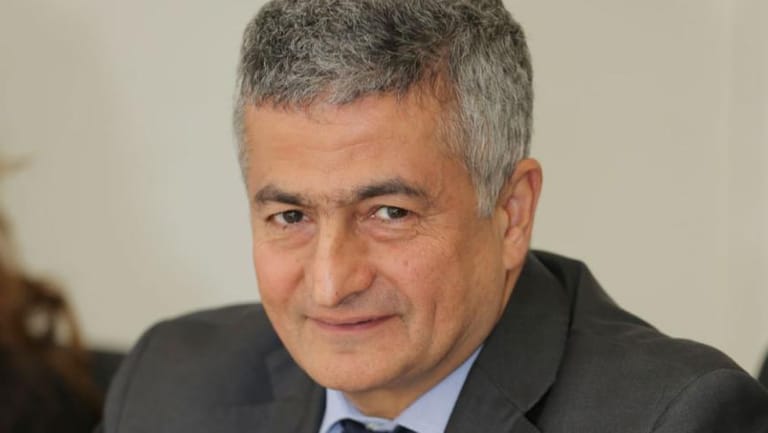 وزير المالية وقع قرارين يتعلقان بتمديد مهلة التصريح عن ضريبة الاملاك المبنية ومكلفي ضريبة الدخل