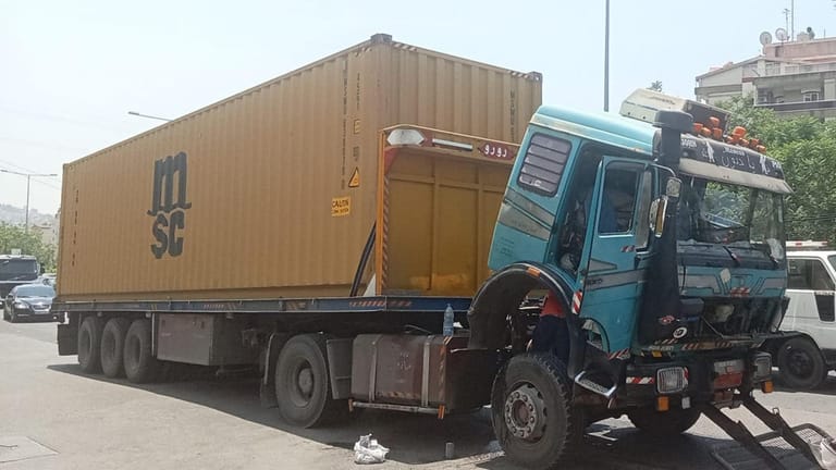 TMC: A truck broke down on the eastbound lane of the Jounieh Highway near Haret Sakher, and a patrol from the Jounieh Traffic Division is working to ease the flow of traffic