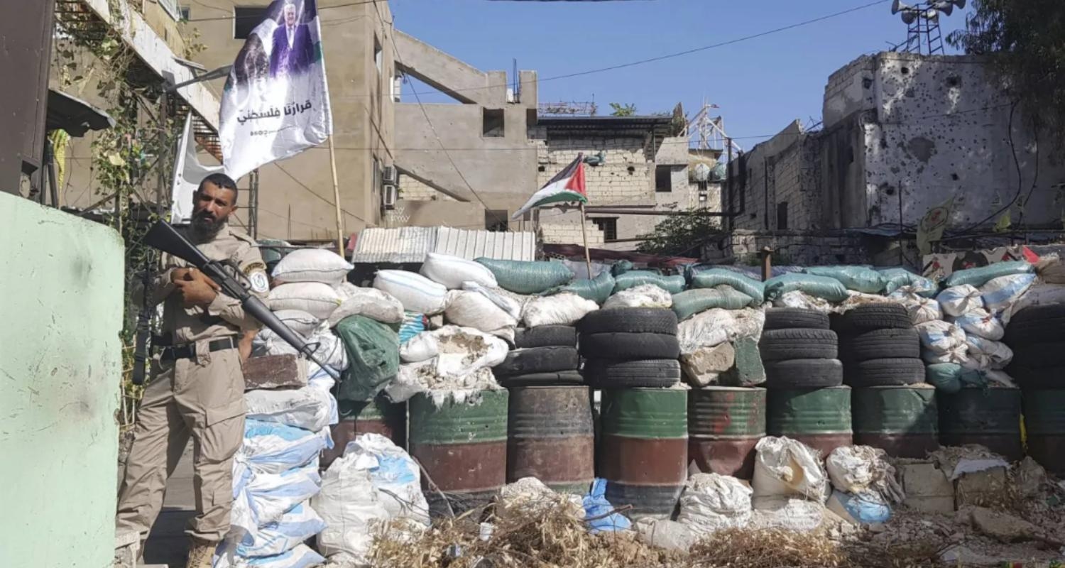 تسليم السلاح الفلسطيني... الشهر المقبل
