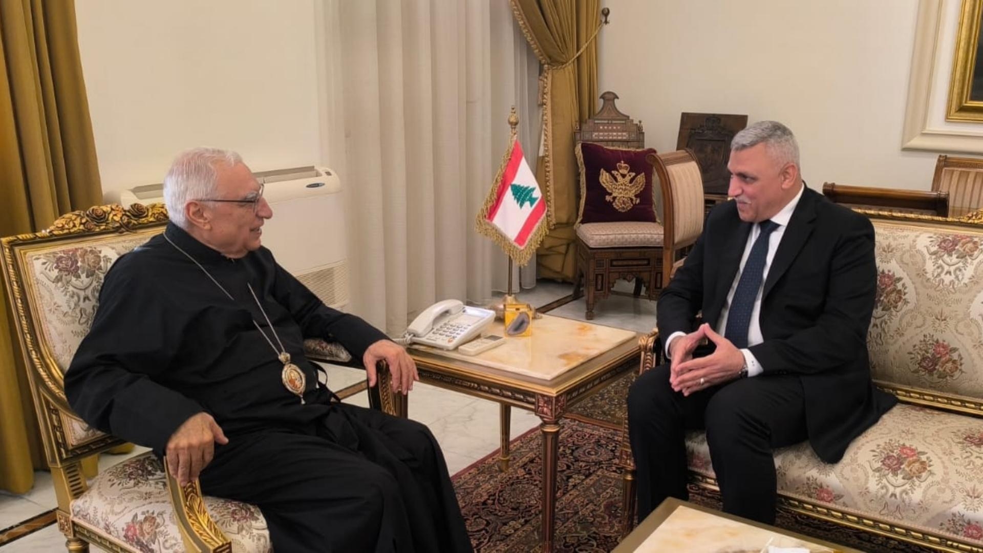 المستجدات الأمنية والسياسية بين العبسي واللواء شقير