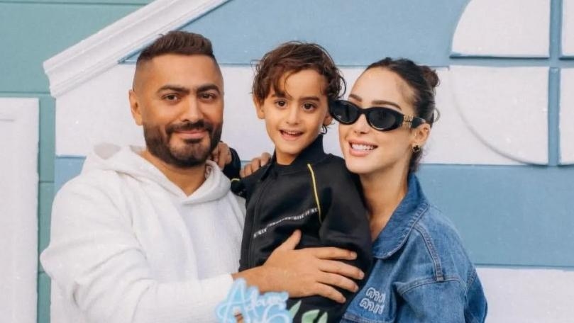 بسمة بوسيل تطلب الدعاء لنجلها بعد إصابته بوعكة صحية