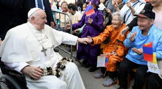 Pope wraps up Mongolia trip, says Church not bent on conversion