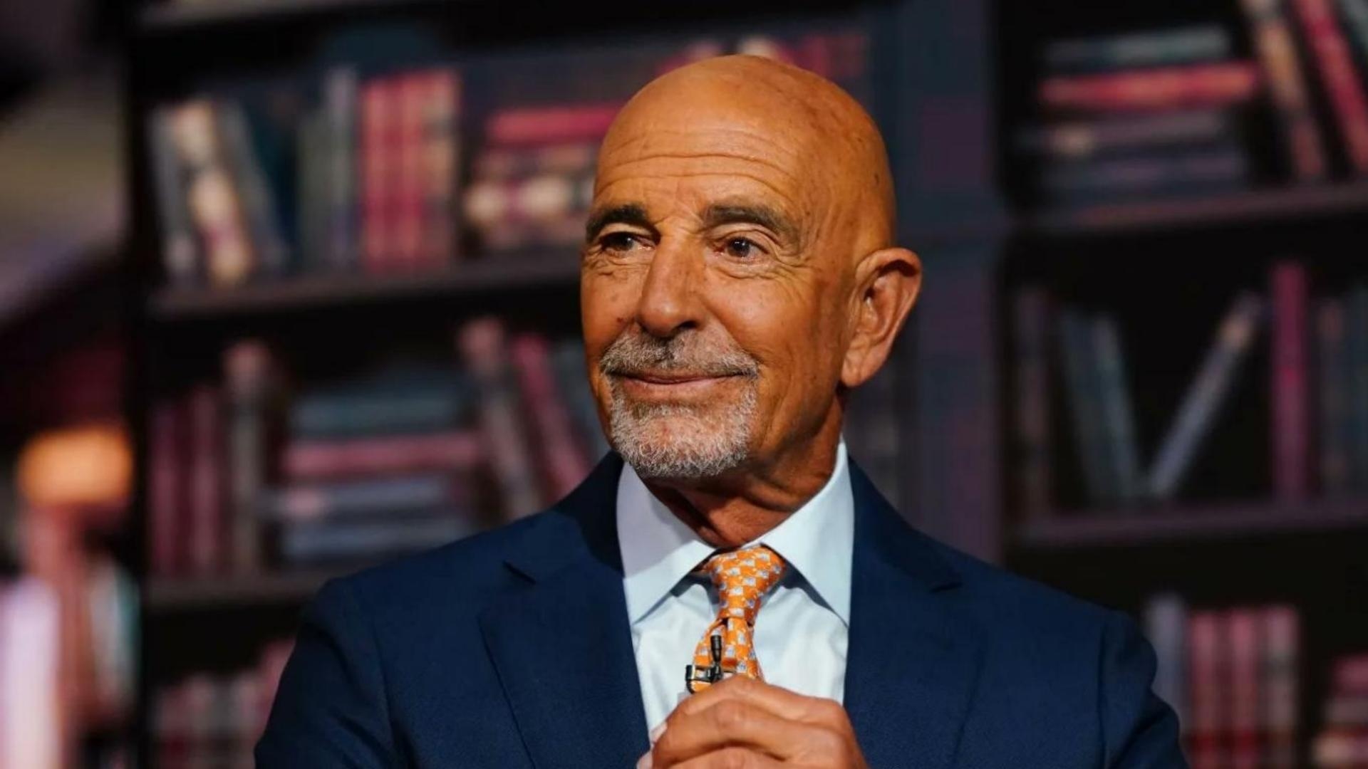 براك لقيادي لبناني: "أرجوكم... امنعوا الحزب من التدخل"