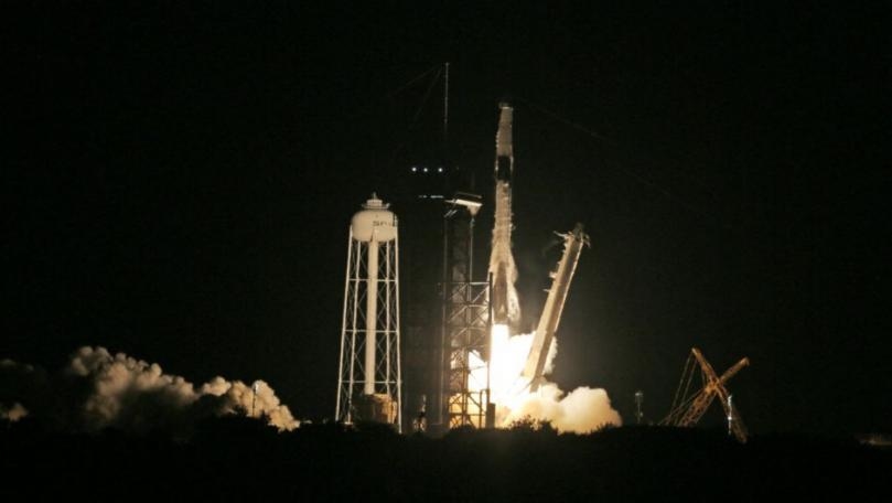 Saudi Mission on SpaceX Capsule to Include First Female Arab Astronaut
