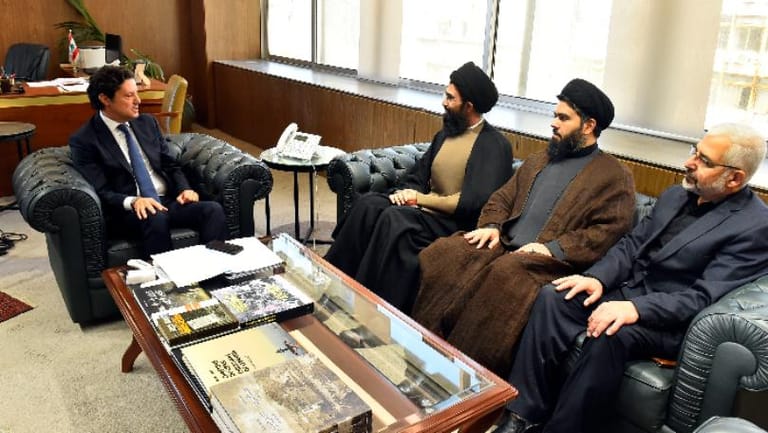 Makary meets new Iranian cultural advisor over joint media cooperation