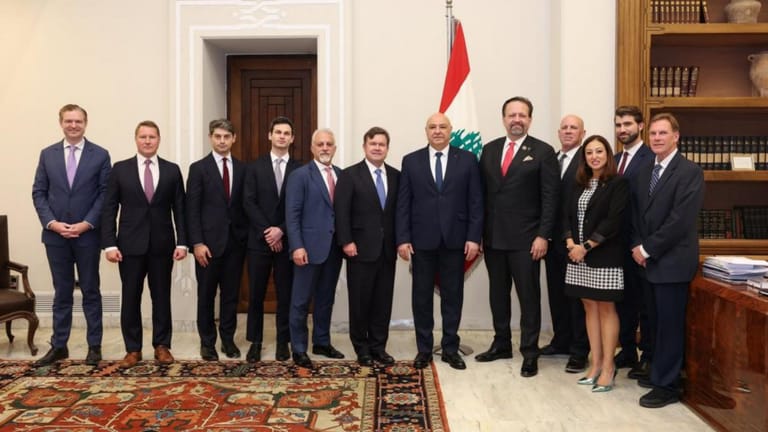 واشنطن ترفع "العصا المالية" بوجه السلطة