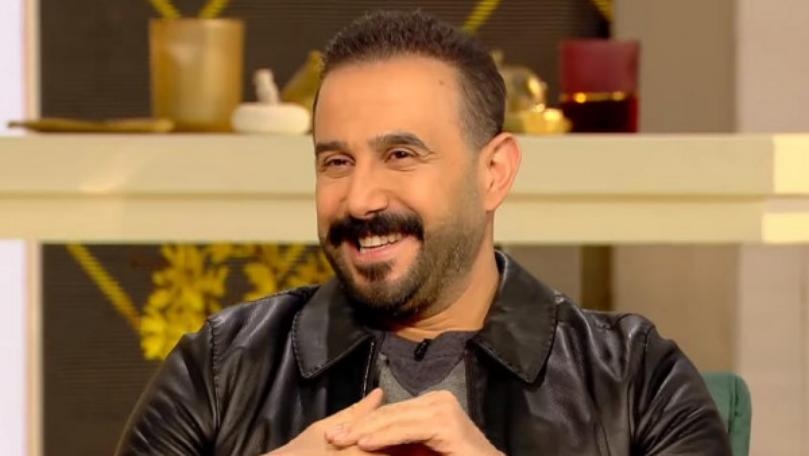 بالصور: قصي خولي قبل تعريض حنكه وبعده!