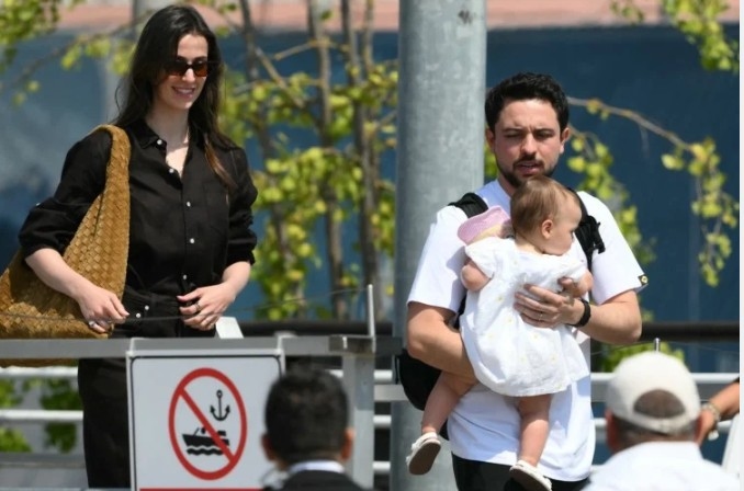 الأسرة الهاشمية تشارك في زفاف بيزوس... حضور لافت للملكة رانيا وولي العهد