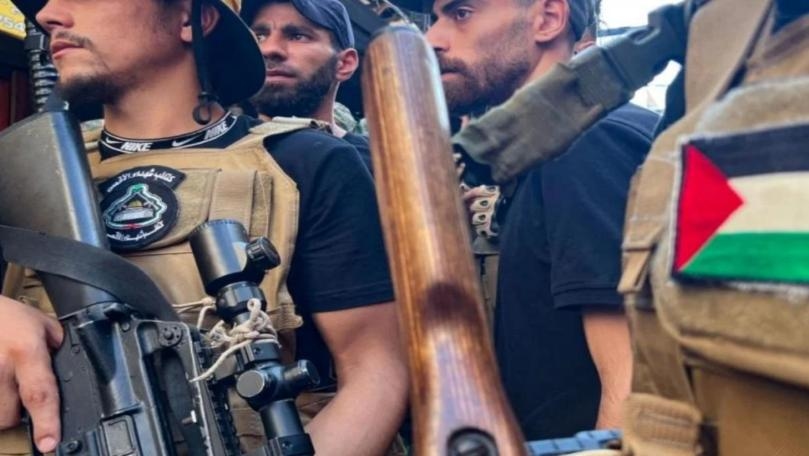 لبنان يحذّر "حماس": إمّا نزع السلاح... أو الطرد!