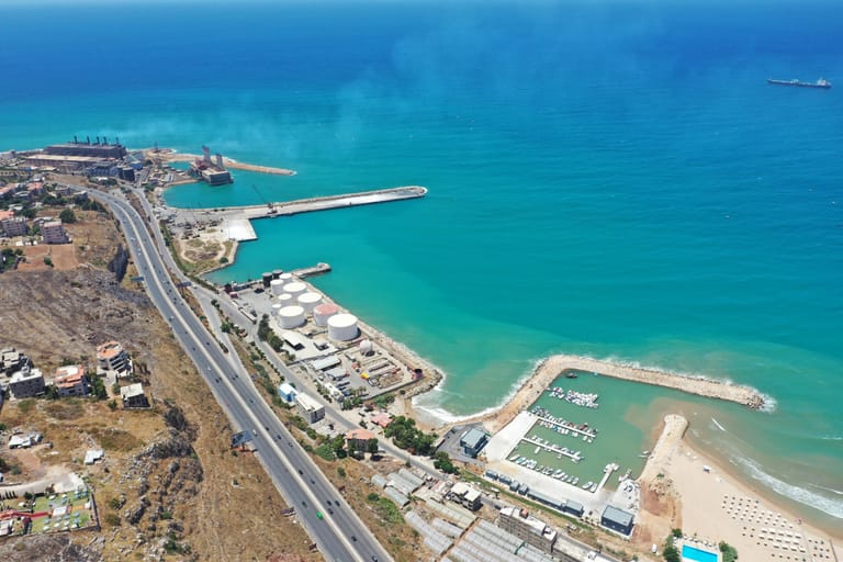 قرار مهم... استرداد مراسيم الأملاك البحرية