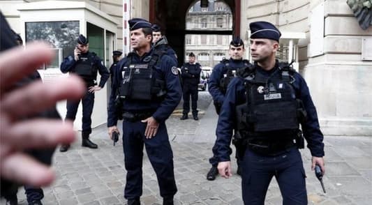 AFP: French police begin clearing protest in front of parliament
