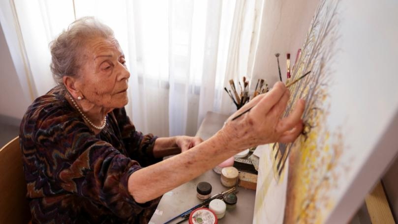 Bosnian Woman Marks 100th Birthday by Staging Her Own Art Exhibition