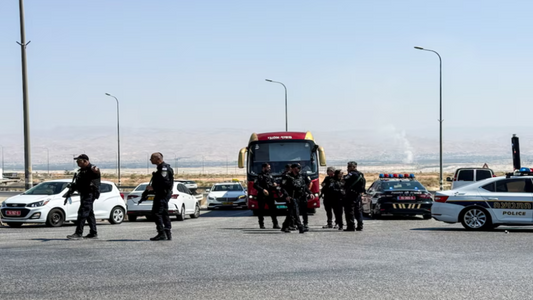 Gunman Crossing from Jordan Kills Three Israelis at Border