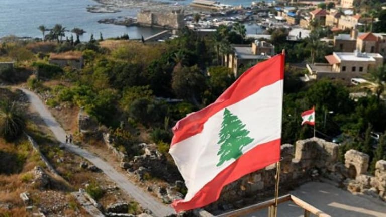 لبنان يبحث عن تعاون اقتصادي مع سوريا لا يخرق "قانون قيصر"