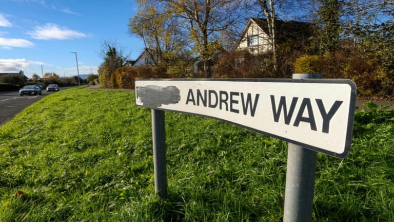 Irish town to drop ex-prince Andrew from street name