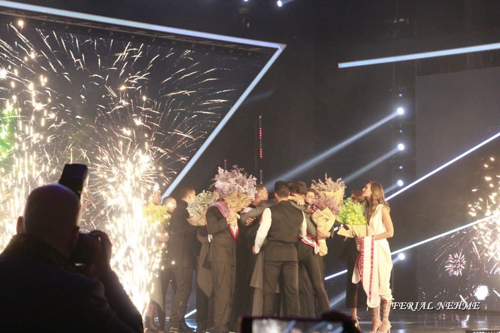 بالصور: أجواء حفلة مسابقة ملك جمال لبنان لعام 2023... وسيف الوليد حرب ملك "اللقب"