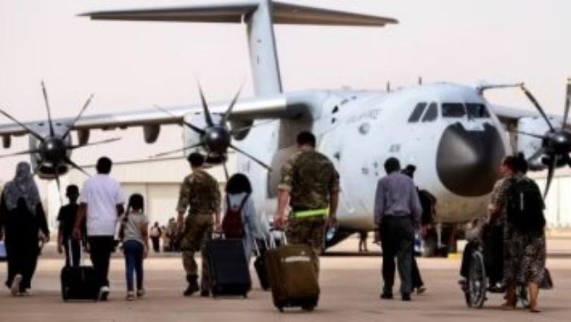 بريطانيا: رحلات إجلاء إضافية من بورتسودان
