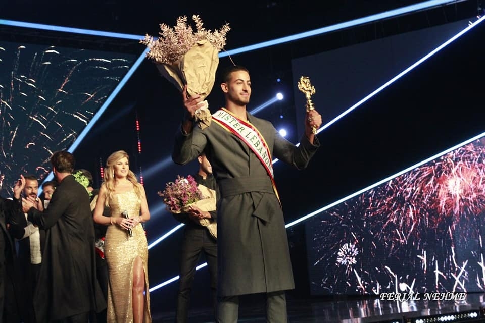 بالصور: أجواء حفلة مسابقة ملك جمال لبنان لعام 2023... وسيف الوليد حرب ملك "اللقب"