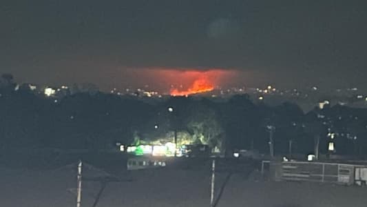 An Israeli aircraft conducted a raid between Bazouriye and Aaitit in Tyre, resulting in a significant fire that the Risala Scouts, Civil Defense, and Health Authority worked to extinguish