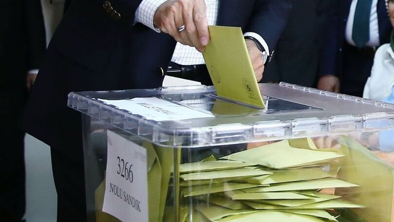Turkey votes in pivotal elections that could end Erdogan's 20-year rule
