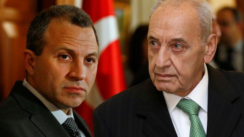 بين مطرقة بري وسندان باسيل