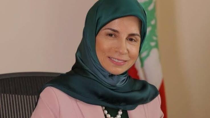 عز الدين: لا تفارقهم قناعتهم الراسخة بأنهم عائدون