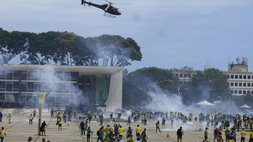 قوات الأمن البرازيلية: إعتقلنا أكثر من 400 شخص