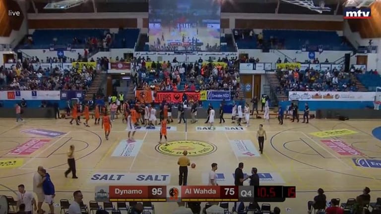 فوز دينامو على الوحدة السوري بنتيجة 95-75 في إطار الدور الأول من بطولة دبي الدولية لـ32 بكرة السلة