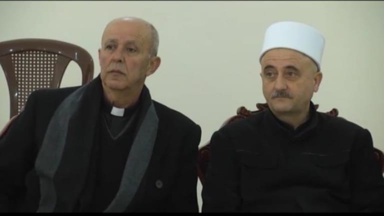 بعد الرسومات المستفزة.. لقاء موسّع في بريح رفضاً للفتنة