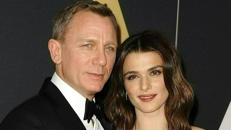 زوجة دانيال كريغ سعيدة باعتزاله دور جيمس بوند