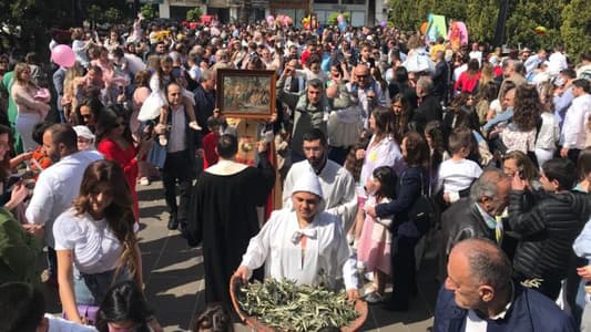 بالصور: لبنان يحتفل بأحد الشعانين