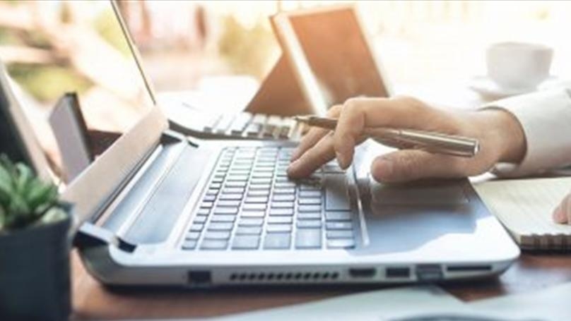 تحذير من تباطؤ حاد لسوق العمل في العالم