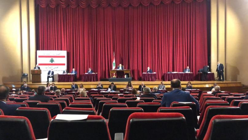 قانون المنافسة: ضربة للاحتكارات... غير قاضية