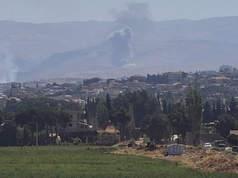 بعد القصف على البقاع... إسرائيل: استهدفنا معسكرات لـ"الرضوان"