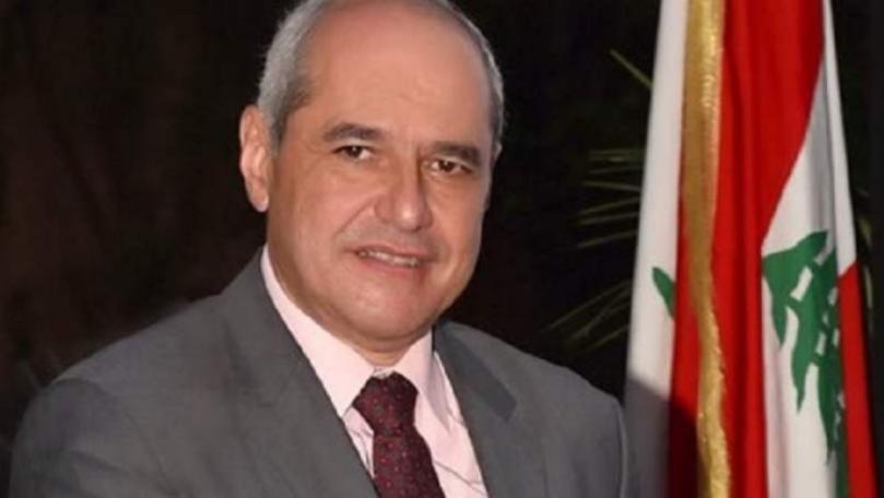 خلف: هل اعتدنا على الفراغ ووجع الناس؟